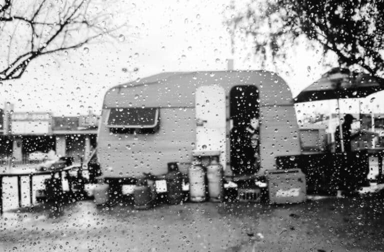 Rain Noise on a Caravan Roof – Put a Stop to it (Complete Guide)