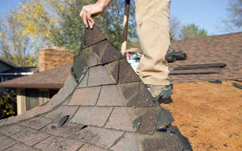 Remove Old Roofing Felt