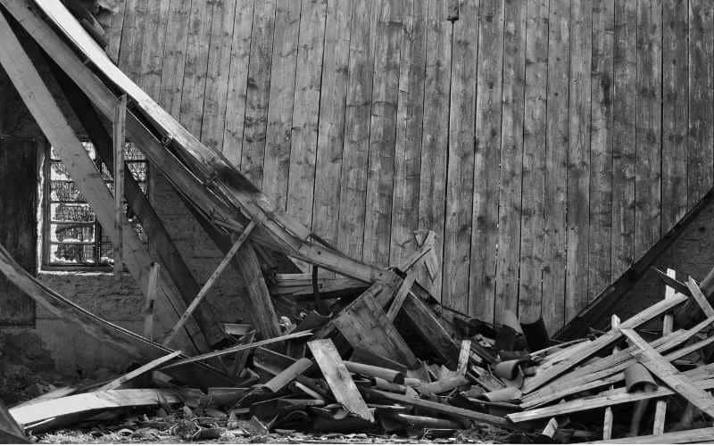 Villagers Roof to Collapse