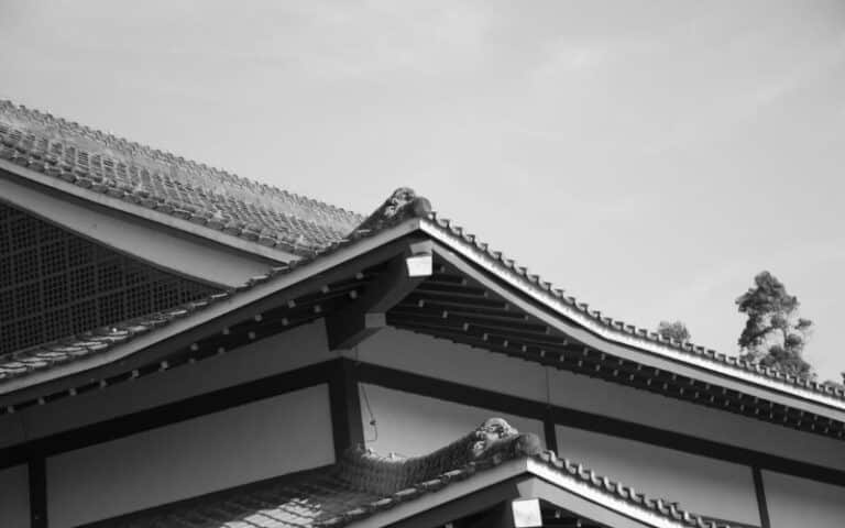What Are Japanese Roofs Made Of? (Read This First)