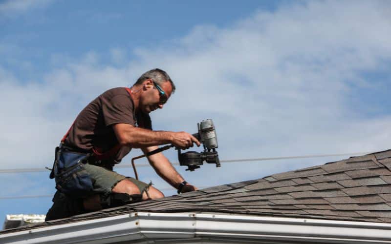 How Much Do Roofers Get Paid per Square