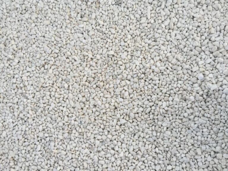 7 Reasons To Put Pebbles On Flat Roof!
