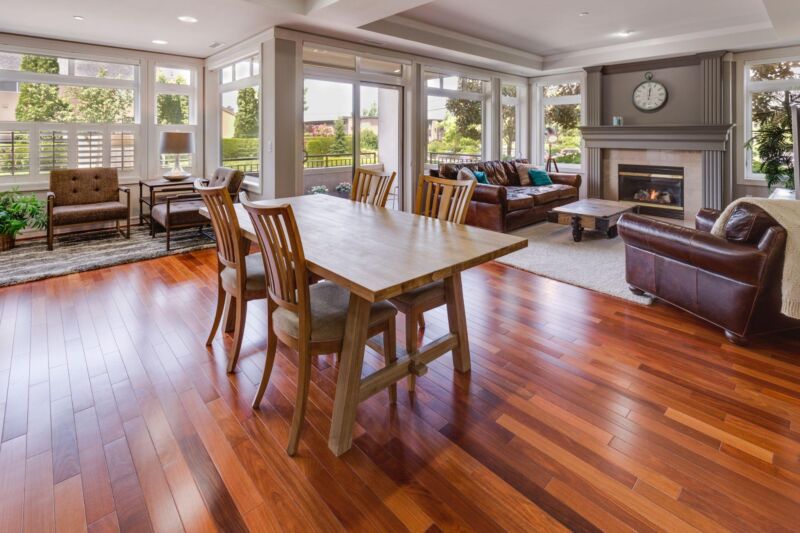 Waxed hardwood floors versus polyurethane