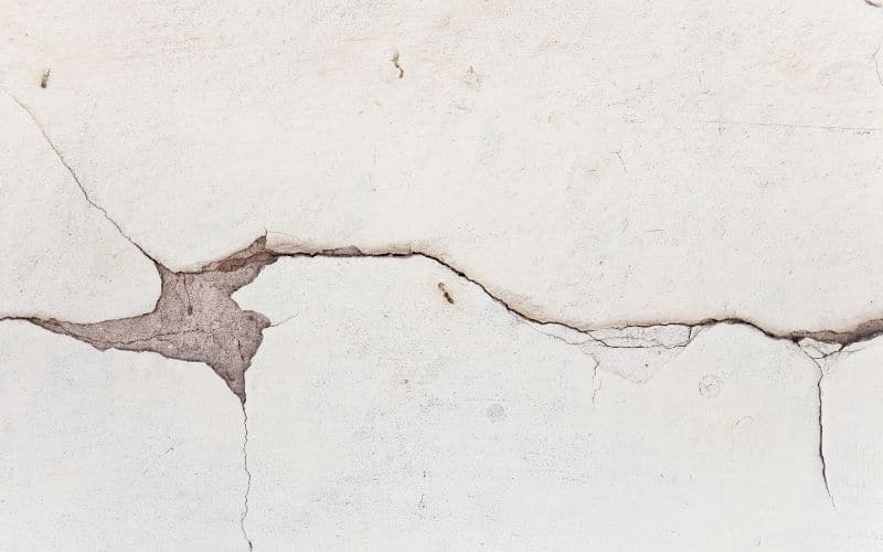 Can Cold Weather Cause Drywall to Crack