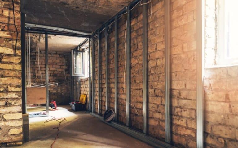 Drywall to Brick Transition